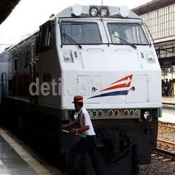 Kini Pesen Tiket Kereta Sampai Pilih Tempat Duduk Bisa Lewat BB