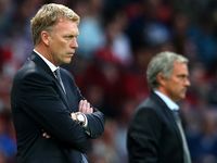 Ekspresi Serius Mourinho dan Moyes