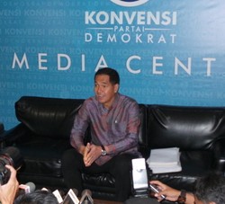 Bawa CV, Gita Wirjawan Penuhi Panggilan Wawancara Komite Konvensi