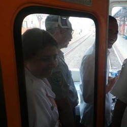  Jokowi-Wamenhub Cek Pembangunan Jalur Kereta Layang