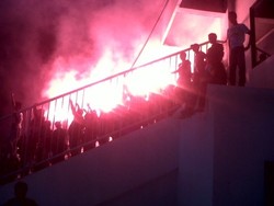 Kerusuhan Suporter Pecah Usai Laga Persija Vs Persib di Sleman