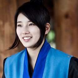 Suzy miss A dan Lee Junki Juara di Seoul Drama Awards 2013