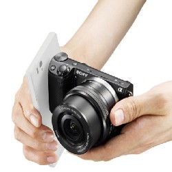  Sony NEX-5T Bersolek dengan WiFi & NFC