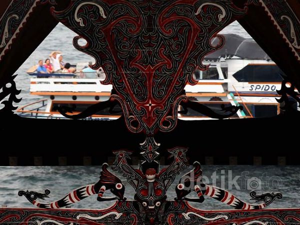 Pulau Samosir Masih Pikat Wisatawan