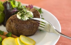 Saat Digunakan, Garpu Ini Juga Bisa Berfungsi Jadi Pisau