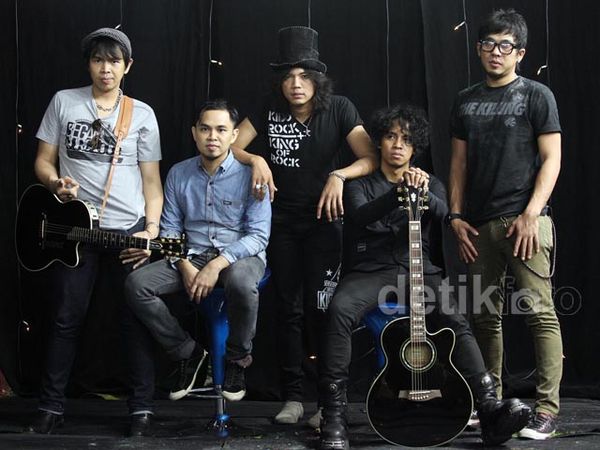 Zigaz, Rocker Pecinta Lagu Cinta