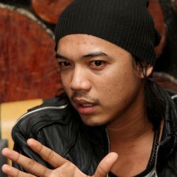 Zian Zigaz: Mau Banget Jadi Vokalis Dewa 19, Tapi Nggak Bisa