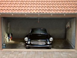 Garasi Rumah Lagi Kosong? Coba Stiker 3D Ini