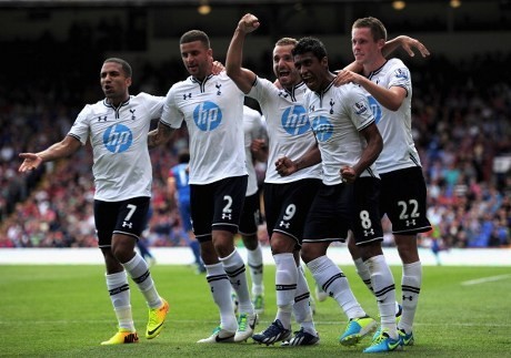 Solidnya Lini Tengah Spurs