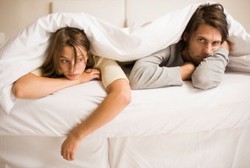 Bercinta Lama-lama Tak Realistis dan Bikin Cedera, Ini yang Ideal