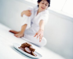 10 Godaan Makan yang Paling Sering Gagalkan Diet 