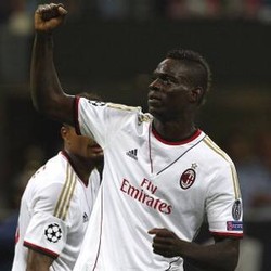 Tundukkan PSV 3-0, Milan Lolos ke Fase Grup Liga Champions