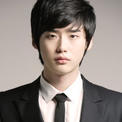 Lee Jong Suk Takut Dengar Teriakan Fans