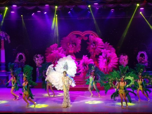 Begini Cantik dan Seksinya Ladyboy dari Kamboja