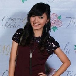 Pernah Main-main, Shazlin Kini Serius Jadi Penyanyi