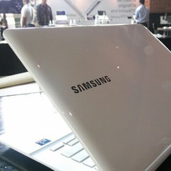 Samsung Ativ 9 Lite Dibanderol Mulai Rp 6,9 Juta