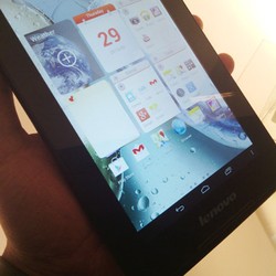 Lenovo Tawarkan Tablet Murah ke Indonesia