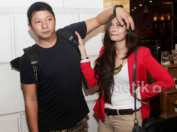 Kemesraan Ringgo Agus Rahman dan Sabai Morscheck