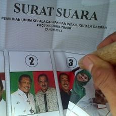 Suara Jempol di Dolly Ungguli KarSa