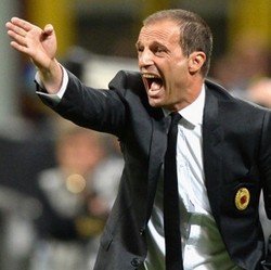 Sindir Media, Allegri Lemparkan Lelucon Ingin Mundur