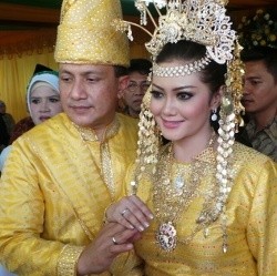 Bella Saphira: Ini Pernikahan yang Saya Yakini Pertama dan Terakhir