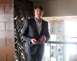 Interview with Gianvito Rossi: Desainer Sepatu Ternama dari Italia