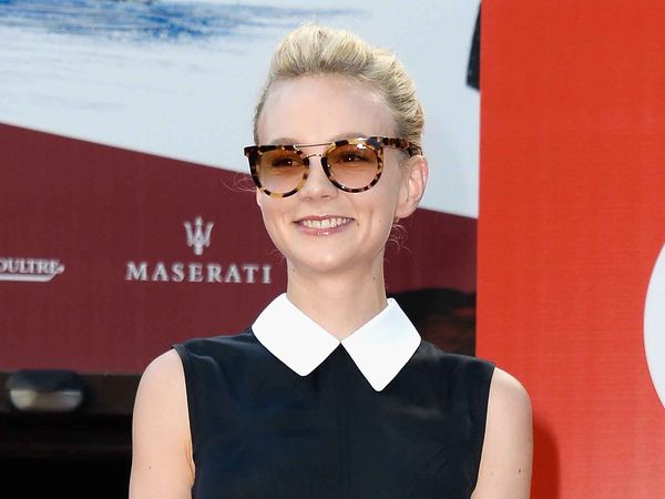 Kacamata Klasik Carey Mulligan