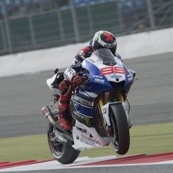 Lorenzo Tercepat di Sesi Kedua