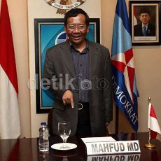 Cerita Pengunduran Diri Mahfud Versi Komite Konvensi