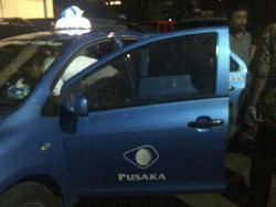 Pelaku Penembakan Taksi Blue Bird Berkacamata Hitam dan Berbadan Tegap