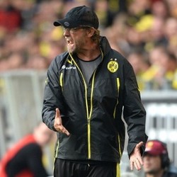 Klopp Berharap Frankfurt Tak Main Defensif