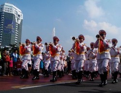Karnaval Marching Band Polisi Sedunia Lintasi Jl Thamrin-Sudirman