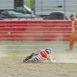 Cedera di Lap Pemanasan, Marquez Tetap Ikut Balapan