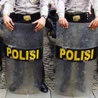 Oegroseno: Kalau Ada Perwira Polisi Naik Mobil Mewah, Duitnya dari Mana?