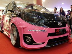 Daihatsu Sirion Bernuansa Bali