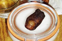 Traveling ke Kanada, Bisa Coba Koktail Jari Kaki Manusia