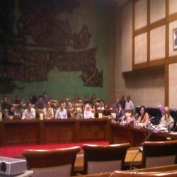 Penipuan Investasi Emas Marak, DPR Bakal Datangkan Otoritas Terkait