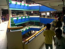 Pembeli Mulai Berdatangan ke Blok G Tanah Abang