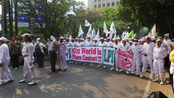 Demo Tolak Miss World Pindah ke MNC Tower, Ratusan Polisi Siaga