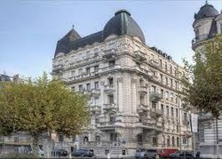 Putri Cantik dari Arab Beli Vila Mewah di Swiss Rp 620 Miliar