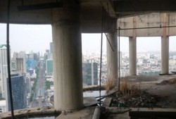 Gedung Berhantu di Bangkok yang Bikin Merinding