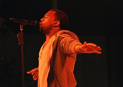 Kanye West Tampil di Pernikahan Cucu Presiden Kazakhstan