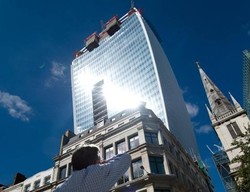 Aneh Tapi Nyata, Gedung Ini Membuat Mobil Meleleh