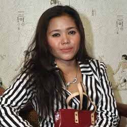 Vicky Tak Bilang Istri Saat Hendak Lamar Zaskia Gotik