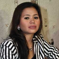 Ini Pesan Istri Vicky kepada Zaskia Gotik