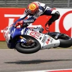 Cedera Bahu dan Teknologi Airbag Baju Balap MotoGP