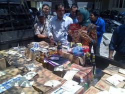 Alat Produksi Obat Ilegal dan Mi Berformalin Senilai Rp 1,4 M Dimusnahkan