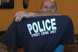 Salah Baju, Turis Diusir dari Universal Studios