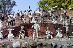 Uniknya Taman Batu di India