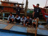 Curi Ikan, 2 Kapal Ikan Malaysia Ditangkap